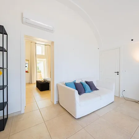 Apartment Pati Design - With Private Patio Or Terrace And Swimming Pool *